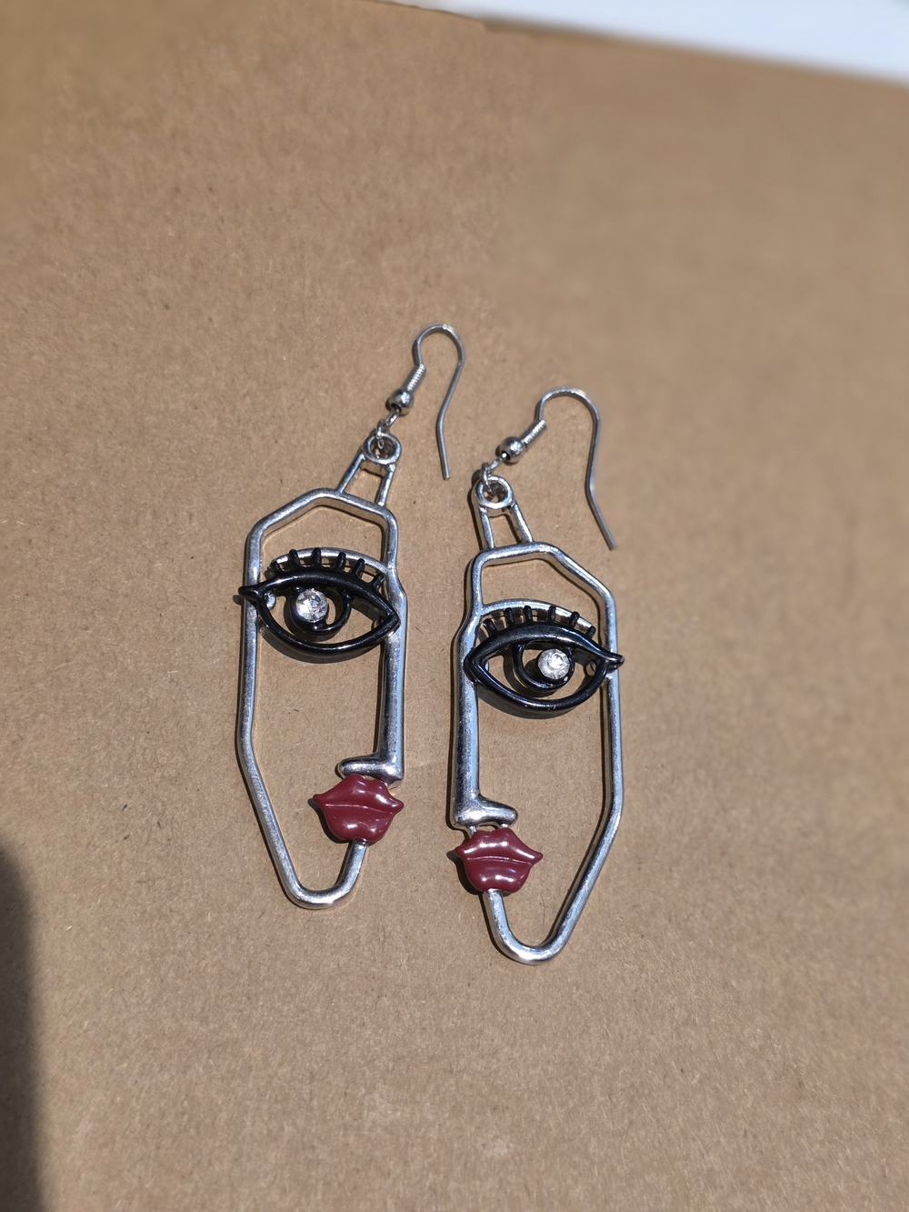 Abstract Face Drop Earrings with Pink Lips